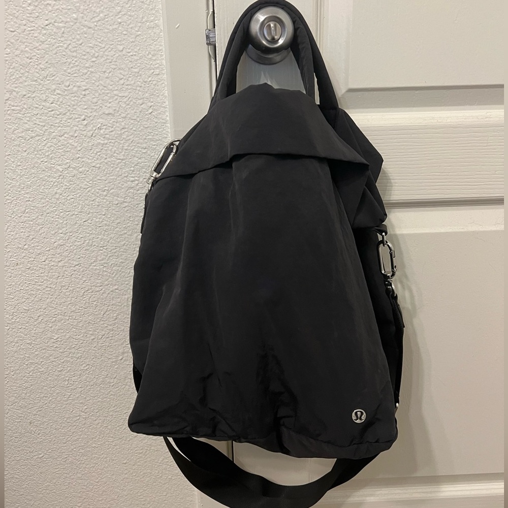 Lululemon On My Level Bag 2.0 19L